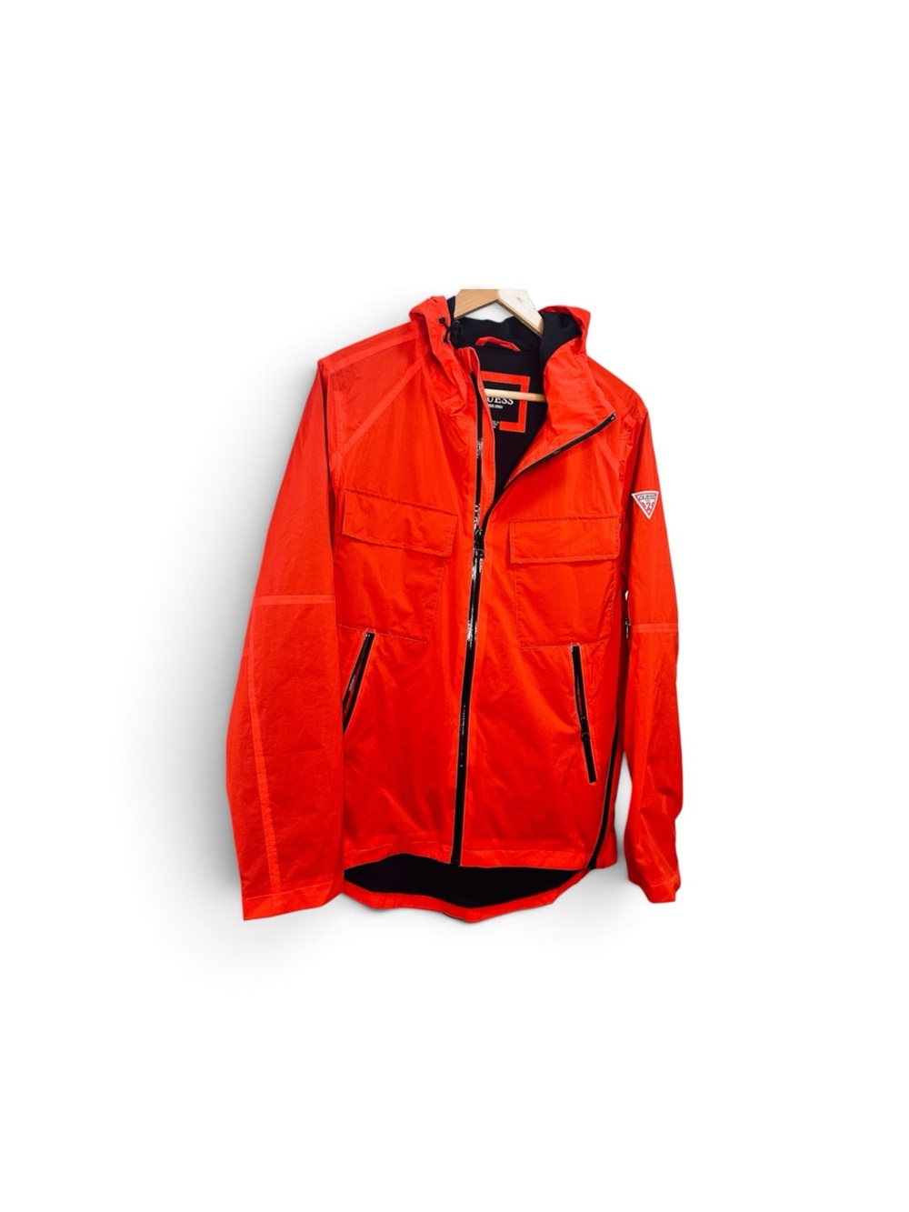 Guess Men’s/Unisex Red Lightweight Hooded Jacket Size Medium NWT.